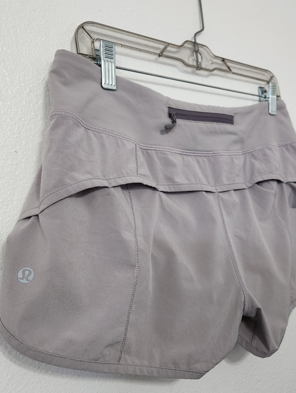 Lululemon Speed Shorts - Picture 6 of 11